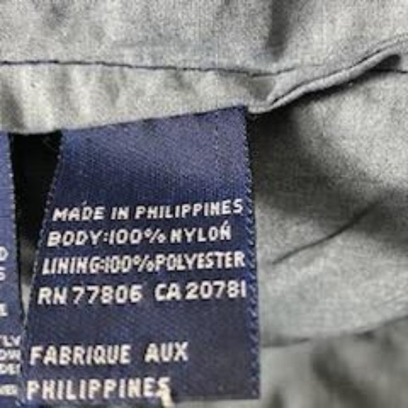 Vintage Tricots St. Raphael Maroon Knit Long Sleeve Cardigan w/ pockets Adult Si - Picture 4 of 13